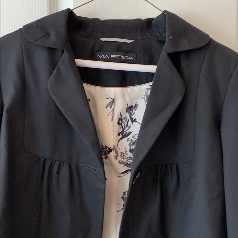 Jacket - Picture 4 of 5